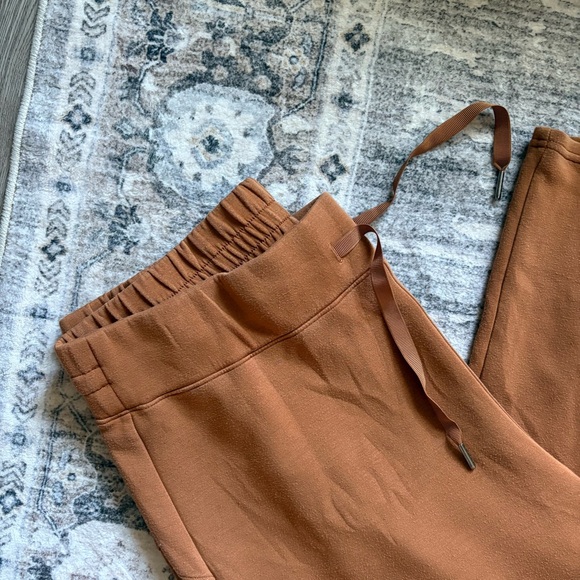 SPANX AirEssentials Wide Leg Sweatpants in butterscotch size 2X - Picture 5 of 6